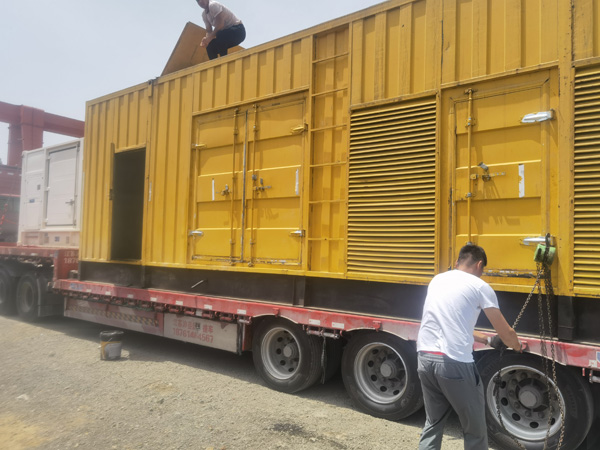 东港发电机出租100KW发电机需要什么规格的电缆线?