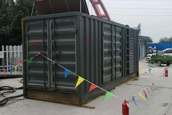 东港发电机租赁空气滤清器多久更换一次？